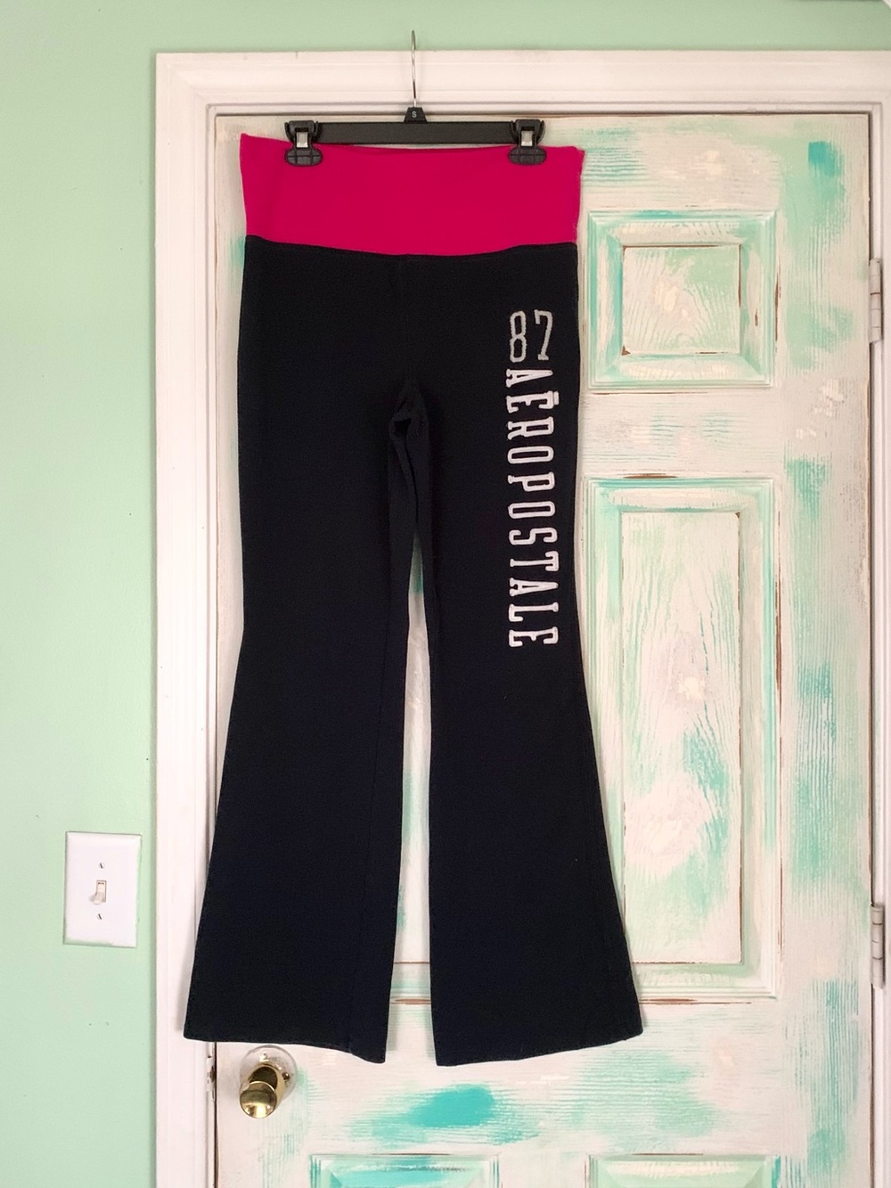 Aeropostale 87 Fit & Flare Fold Over Waistband Pink/Navy Blue Sweatpants